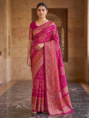 Peachmode Magenta Bandhani Art Silk Saree - Image 1