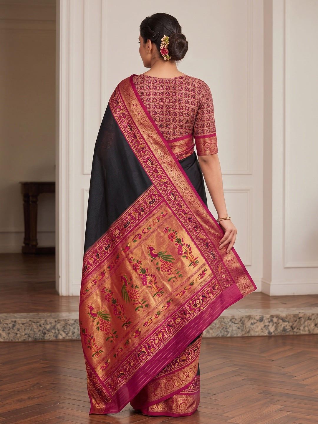 Peachmode Black Patola Border Art Silk Saree - Image 3
