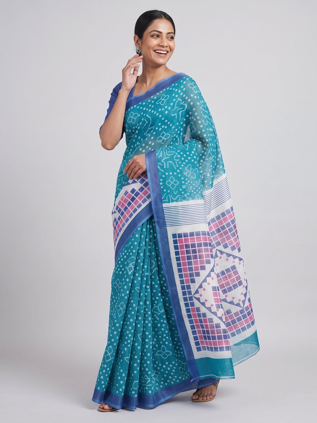 Teal Pure Linen Saree with Authentic Bandhani Print - Image 4