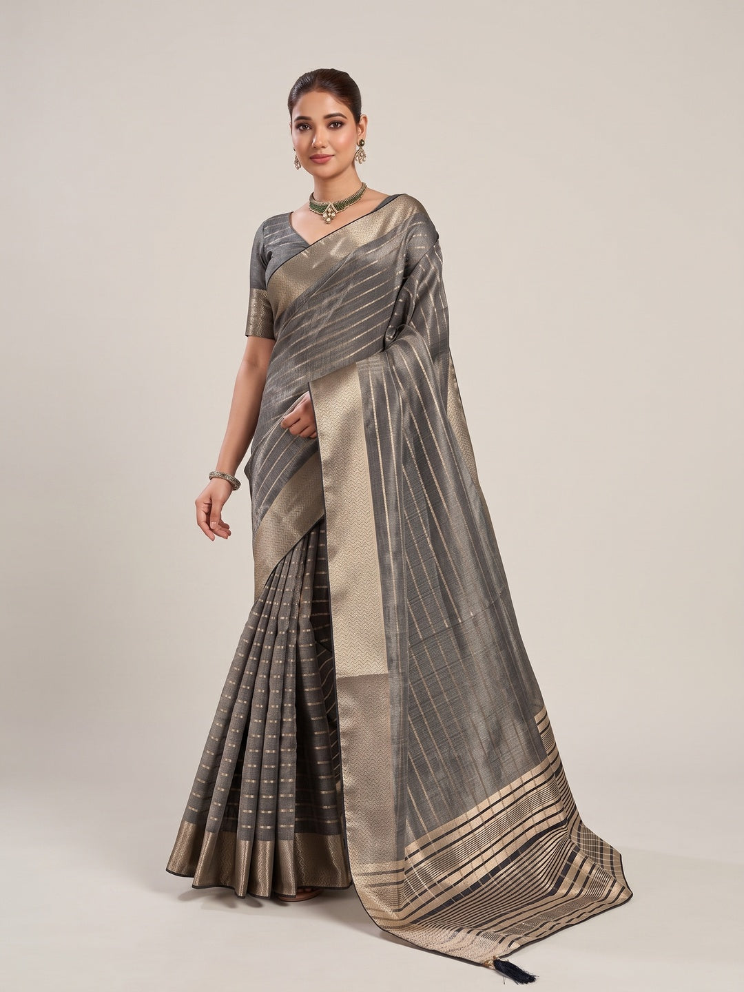 Peachmode Grey Cotton Blend Saree - Image 1