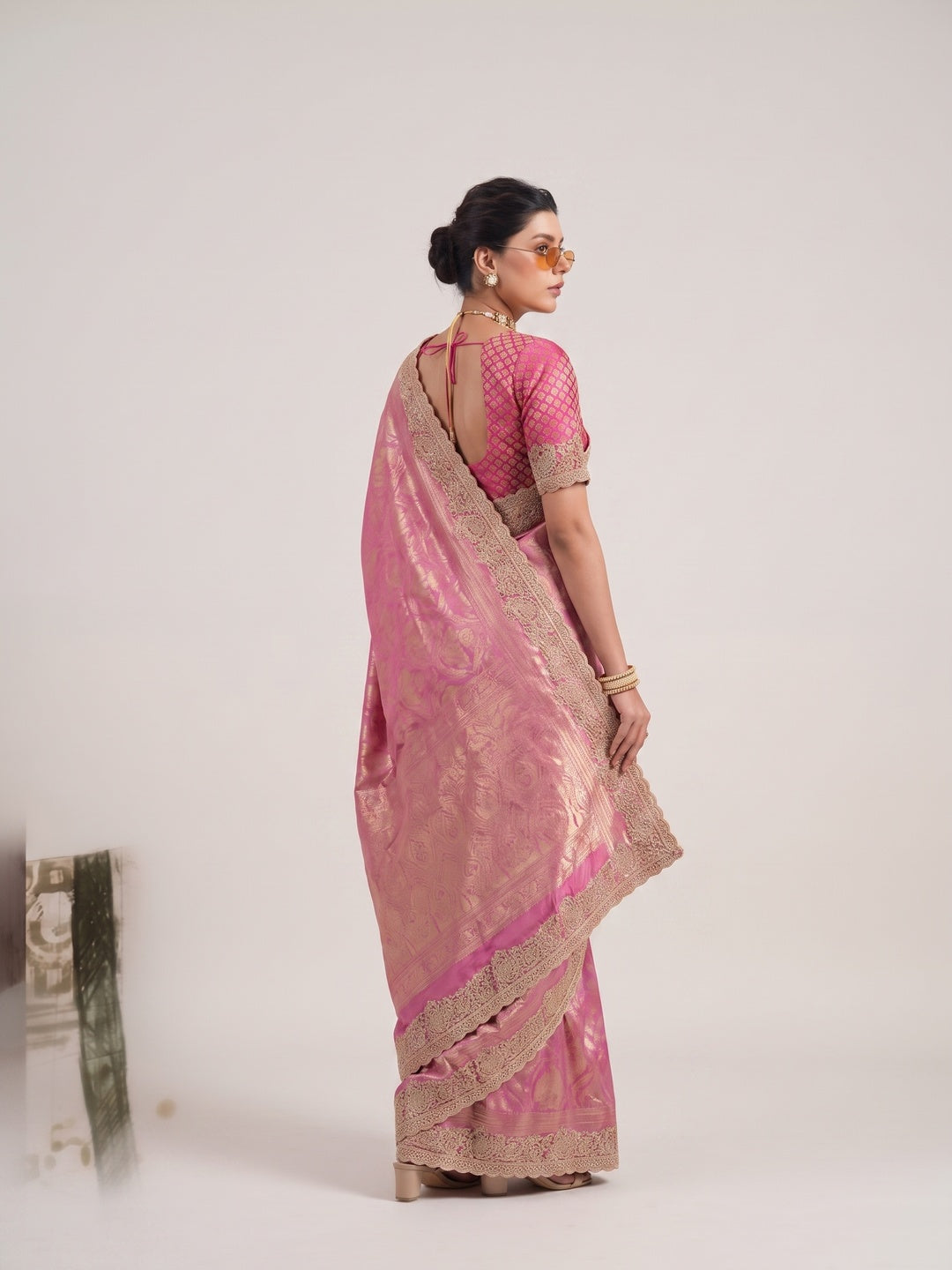 Peachmode Pink Silk Blend Saree - Image 4