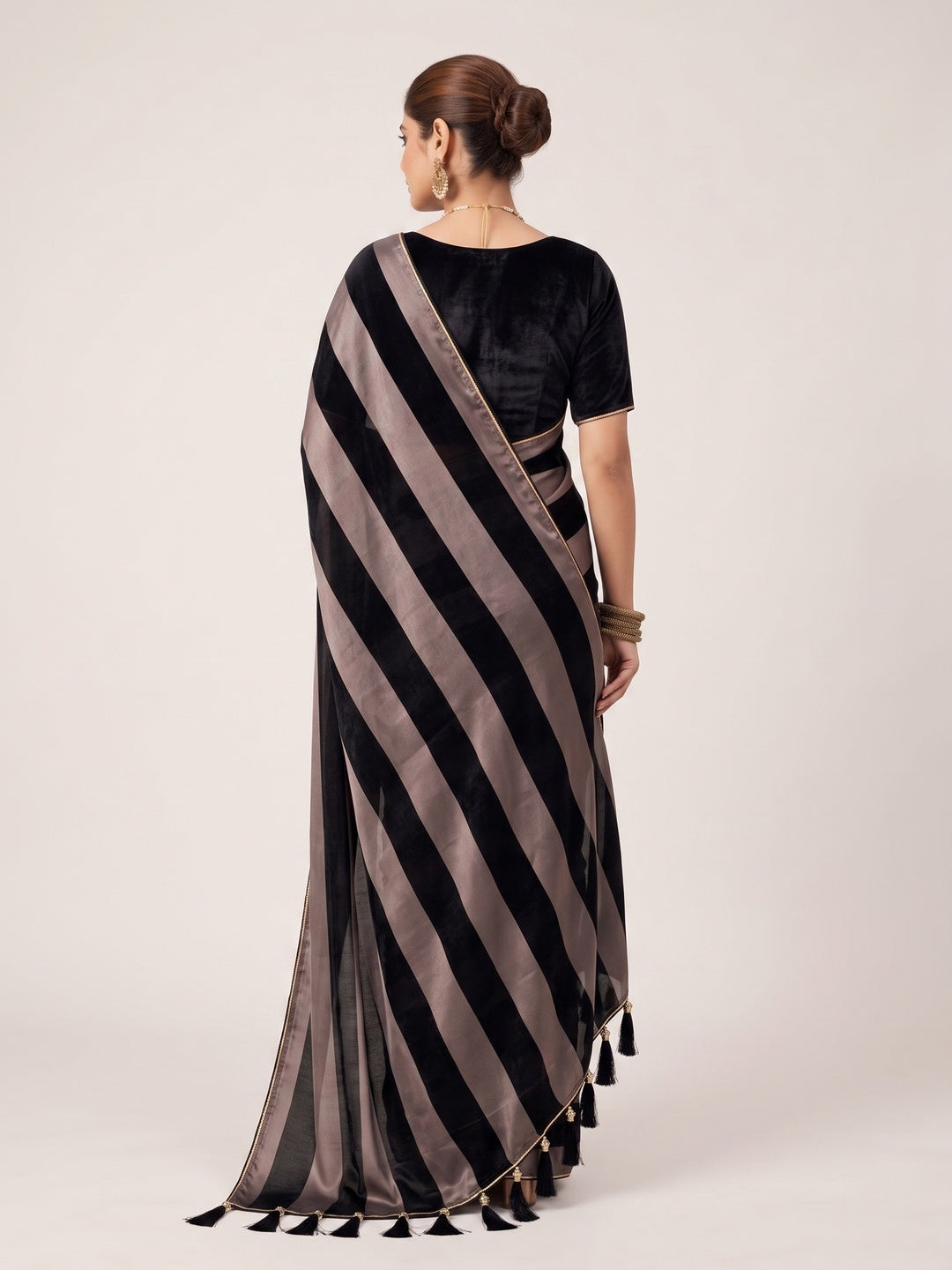 Peachmode Black Satin Saree - Image 5