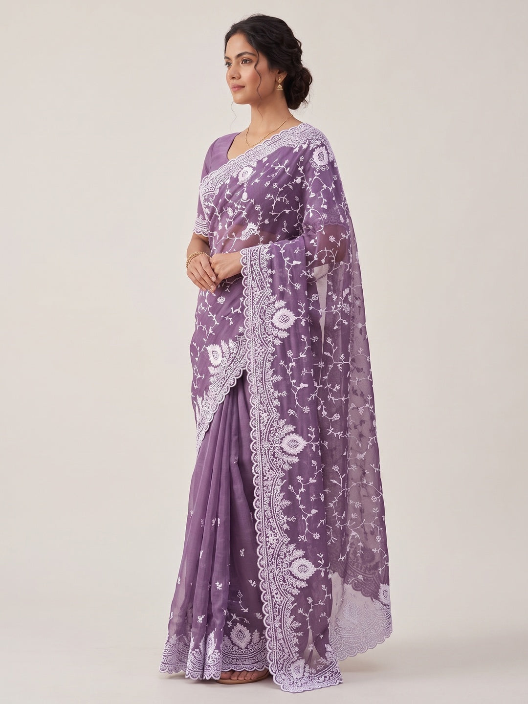 Peachmode Lavender Floral Embroidered Mul Chanderi Saree - Image 5