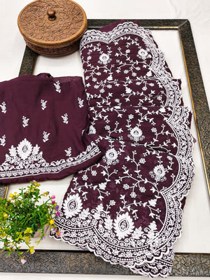 Peachmode Maroon Floral Embroidered Mul Chanderi Saree - Image 2