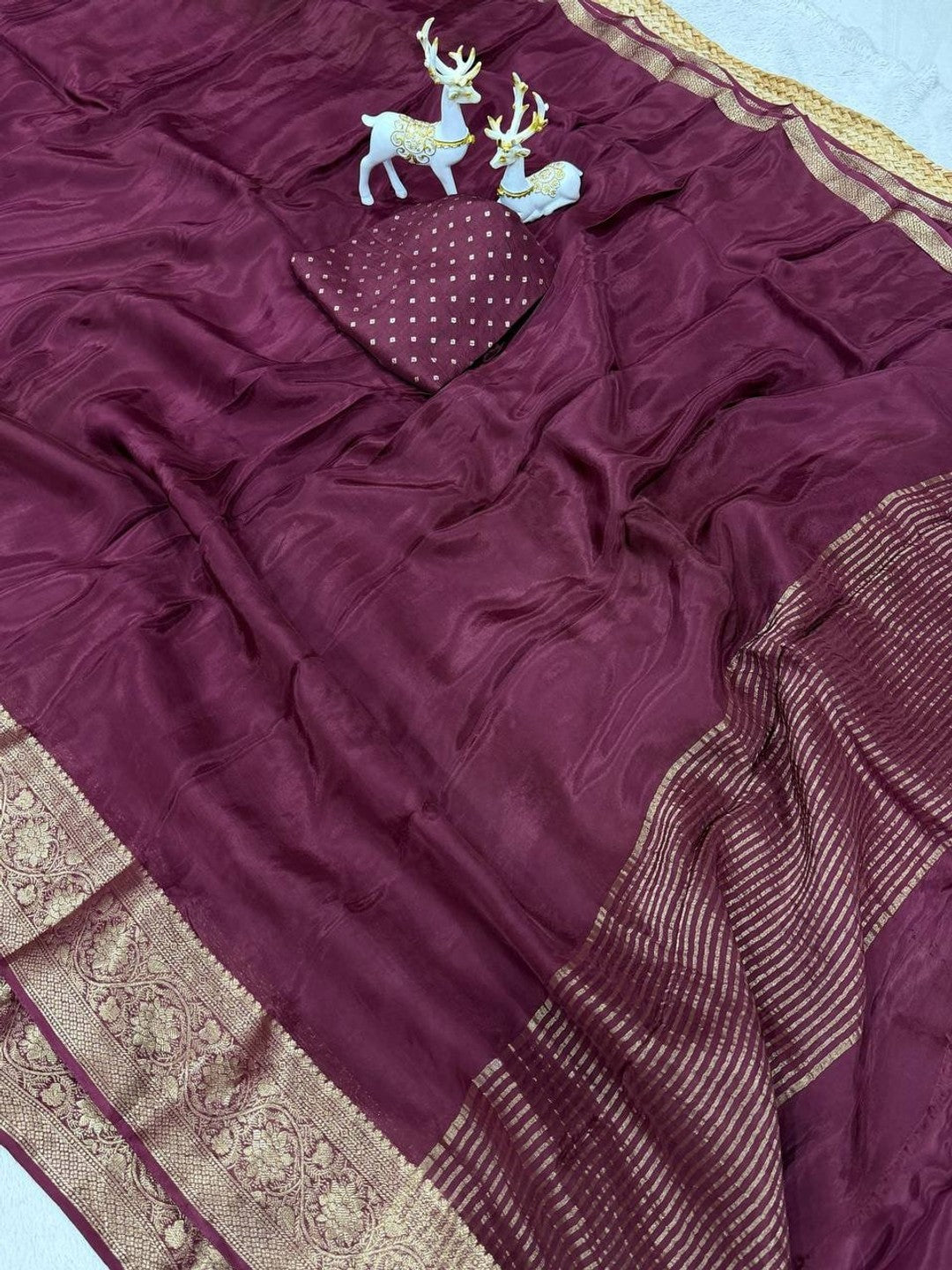 Peachmode Wine Ho Silk Zari Border Saree - Image 5