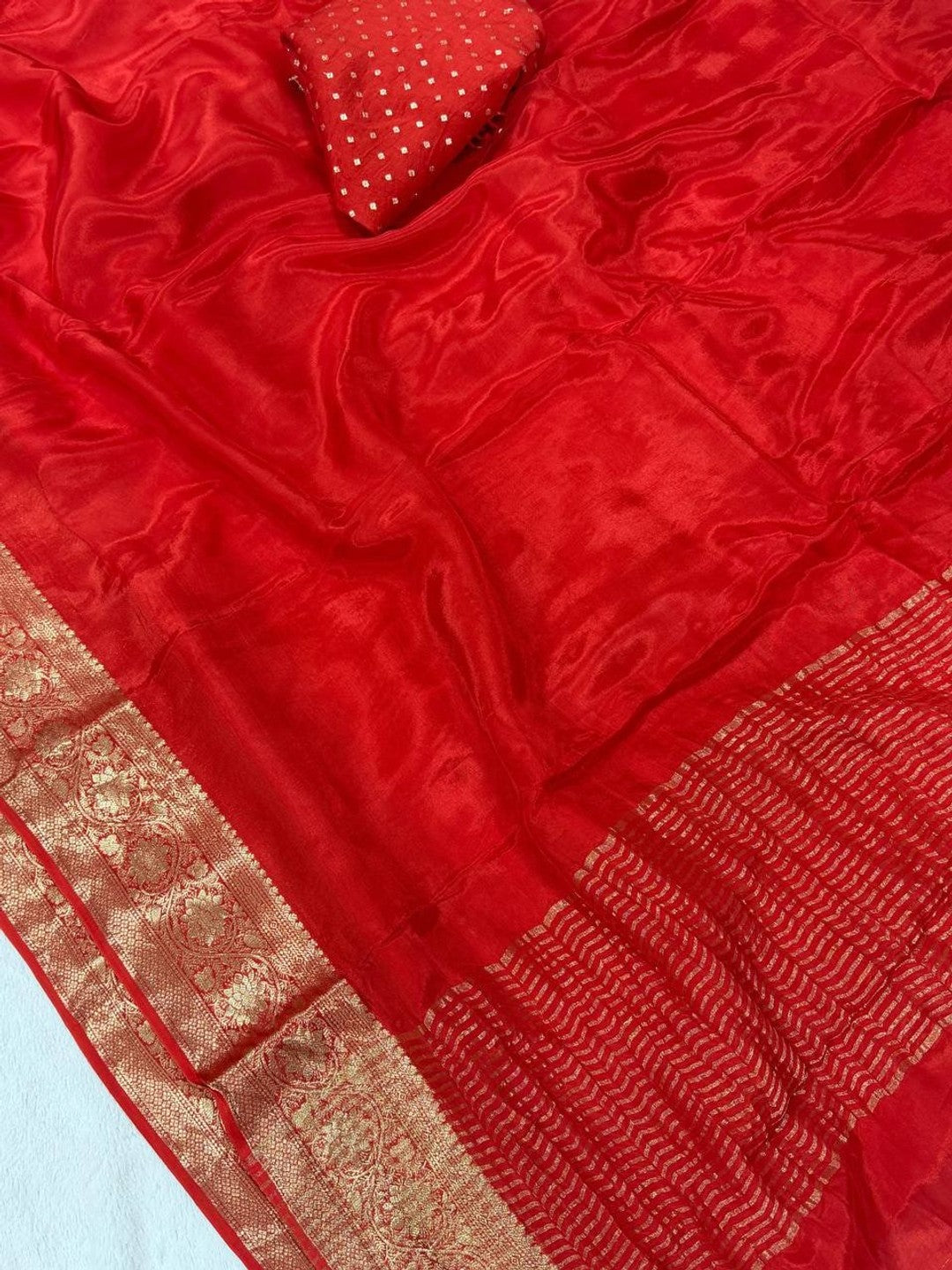 Peachmode Red Ho Silk Zari Border Saree - Image 5