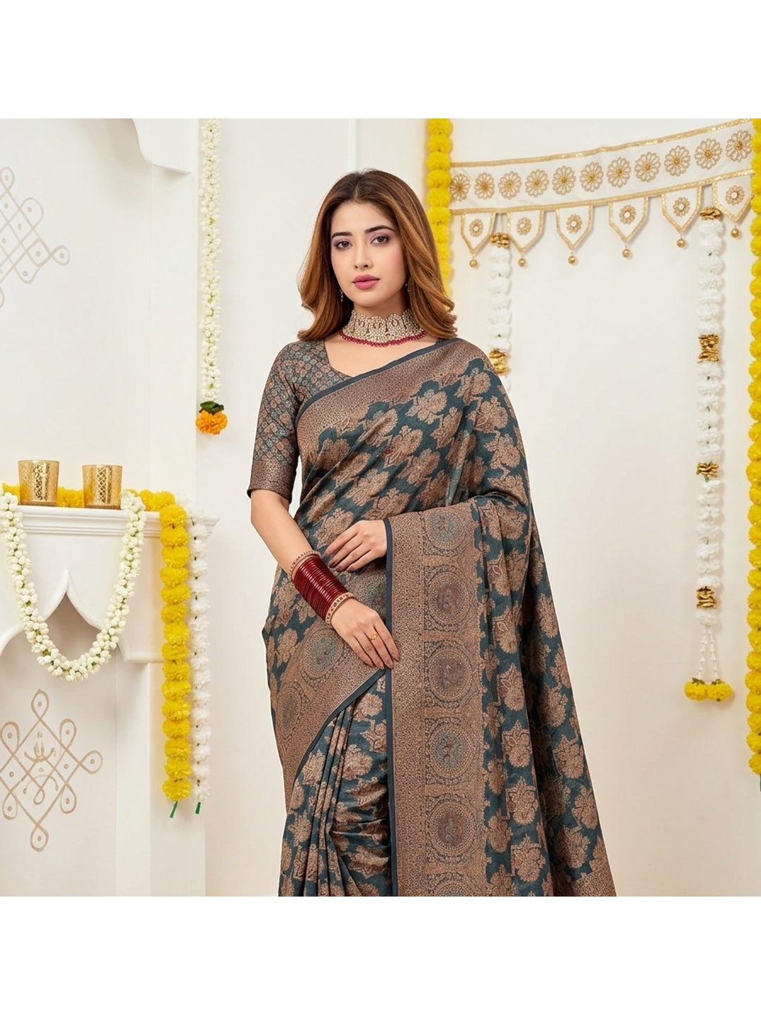 Peachmode Teal Zari Woven Banarasi Silk Blend Saree - Image 3
