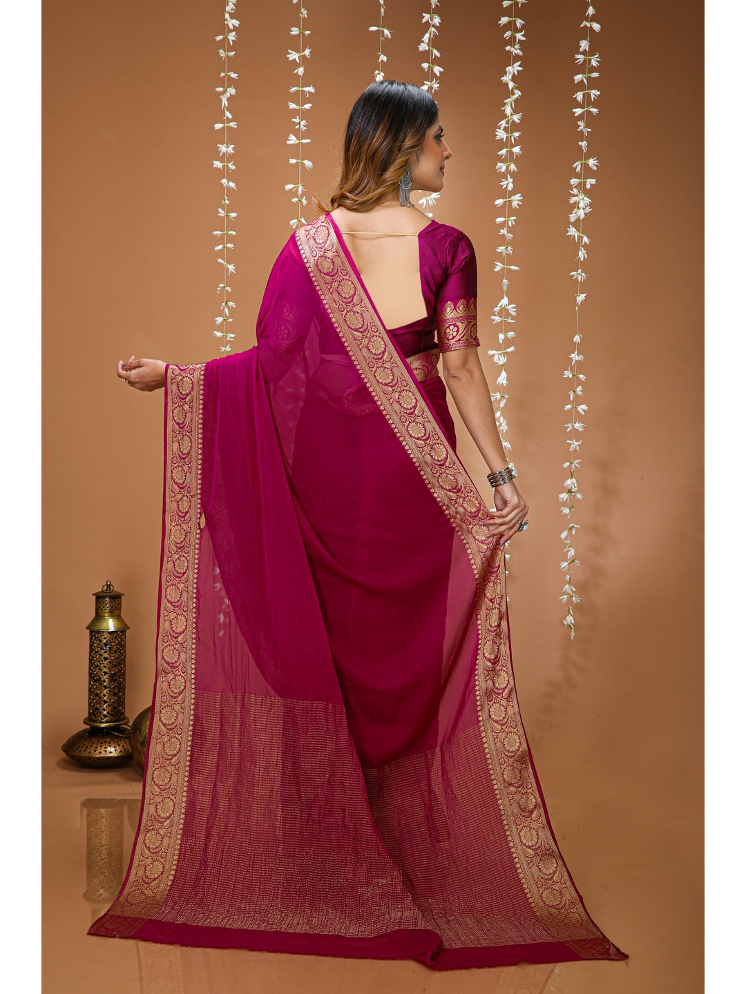 Peachmode Rani Pink Zari Woven Silk Blend Saree - Image 5