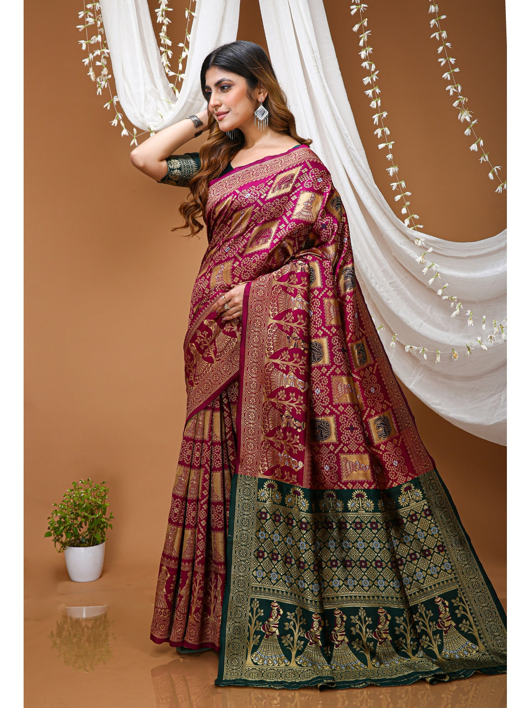 Peachmode Wine Jacquard Woven Soft Lichi Silk Kanchipuram Saree - Image 2