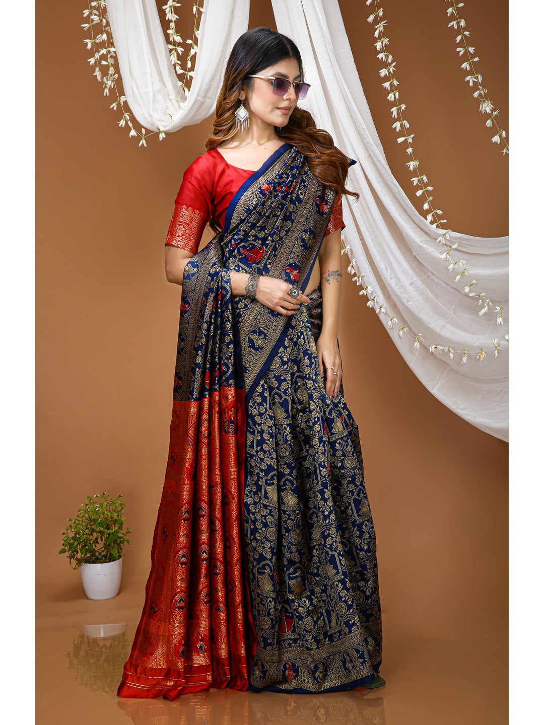Peachmode Navy Blue Heritage Jacquard Buta Soft Lichi Silk Saree - Image 4