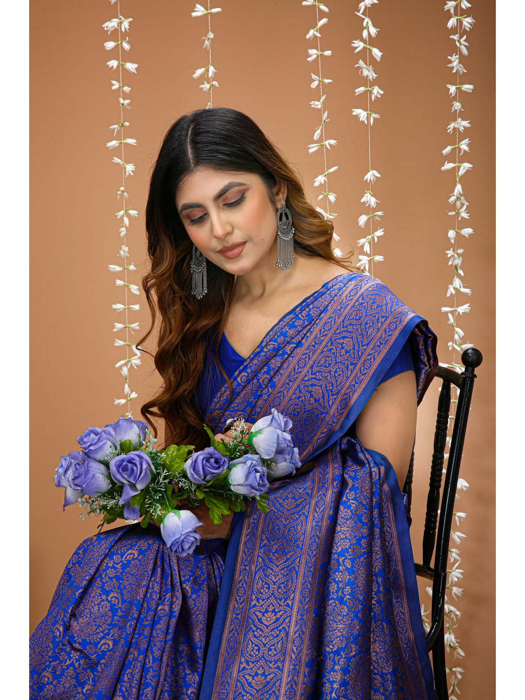 Peachmode Royal Blue Jacquard Woven Soft Lichi Silk Kanchipuram Saree - Image 5