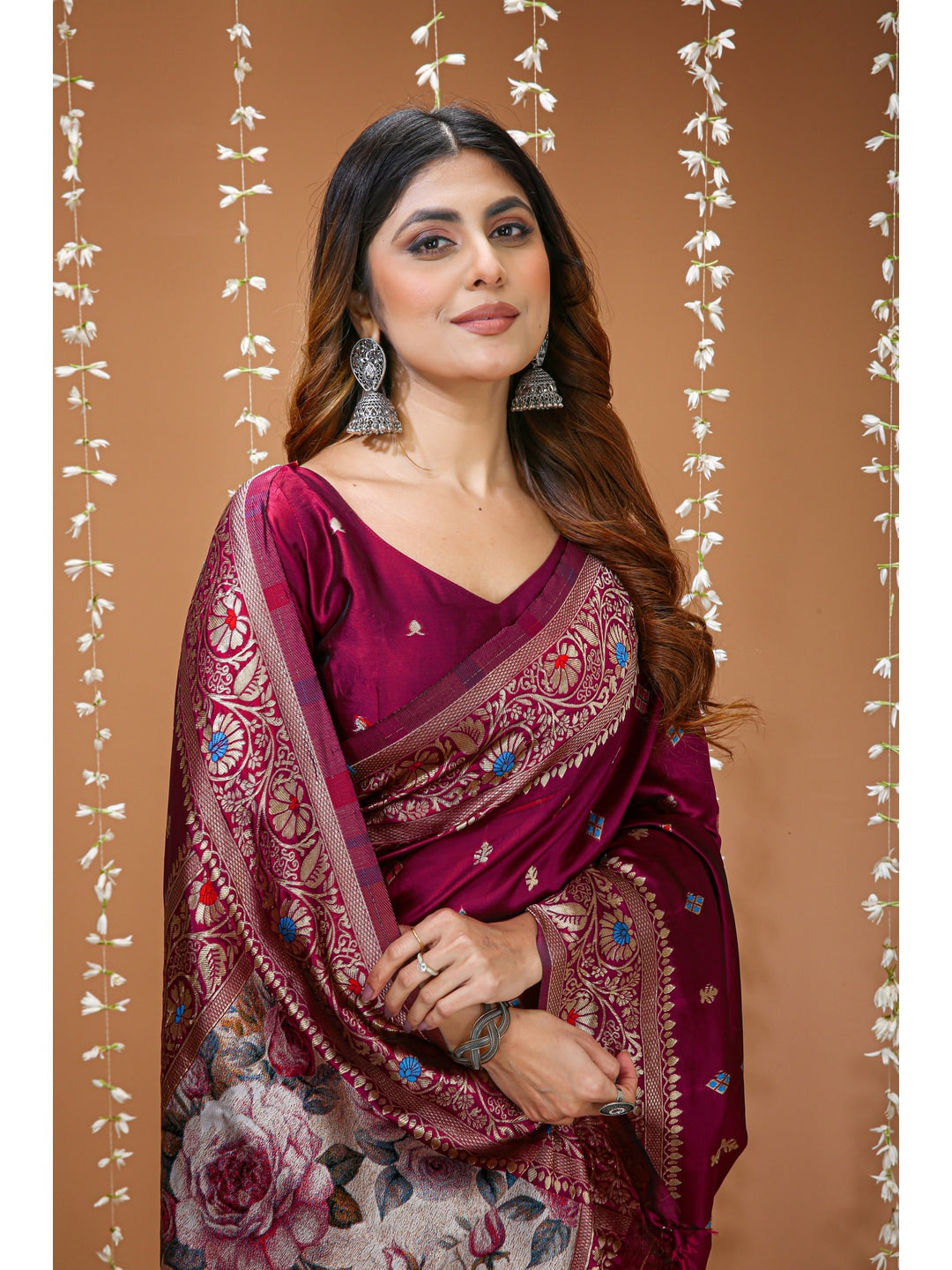 Peachmode Wine Floral Pallu Soft Lichi Silk Kanchipuram Saree - Image 5