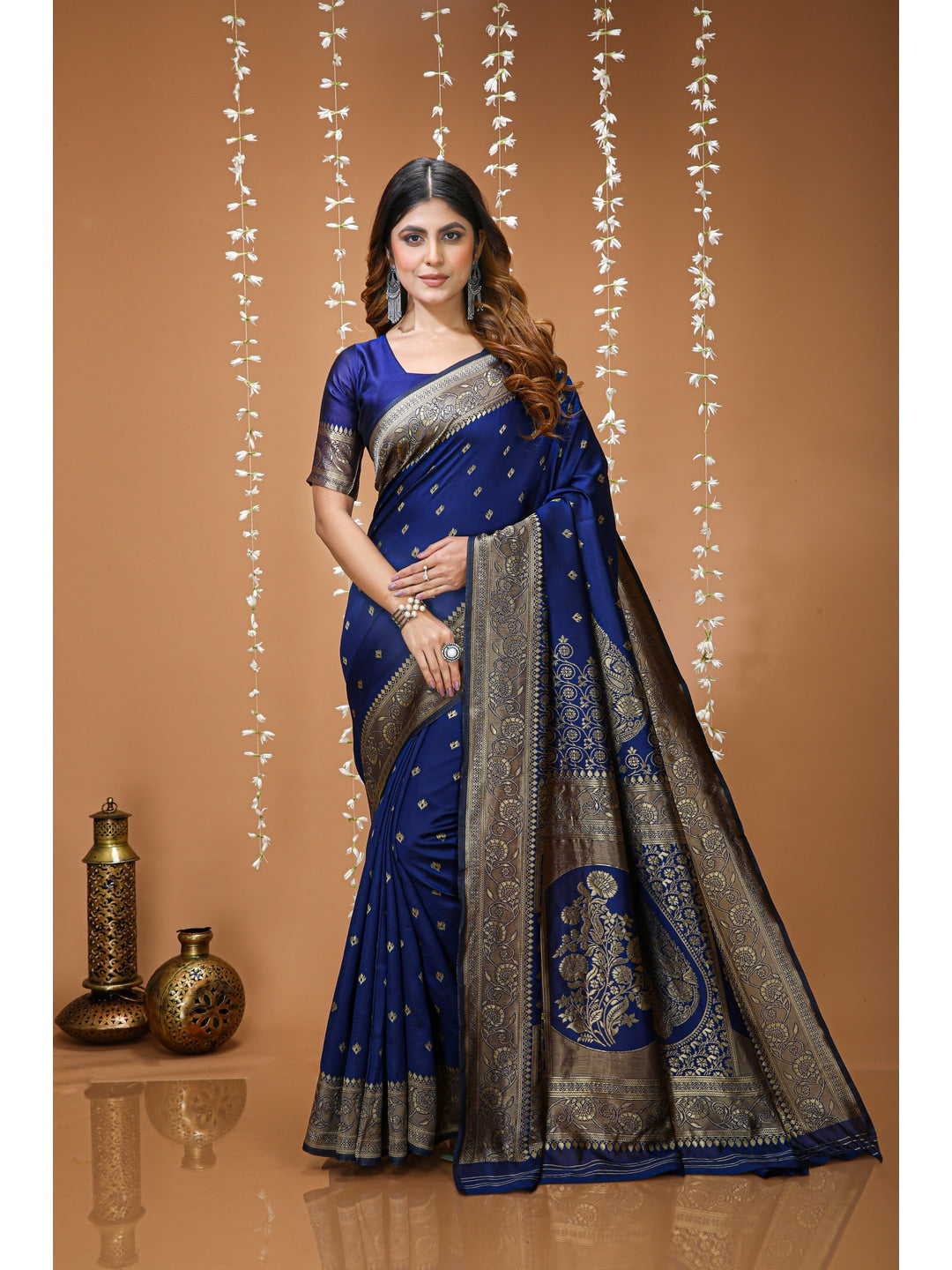 Peachmode Navy Blue Grand Pallu Soft Lichi Silk Saree - Image 1