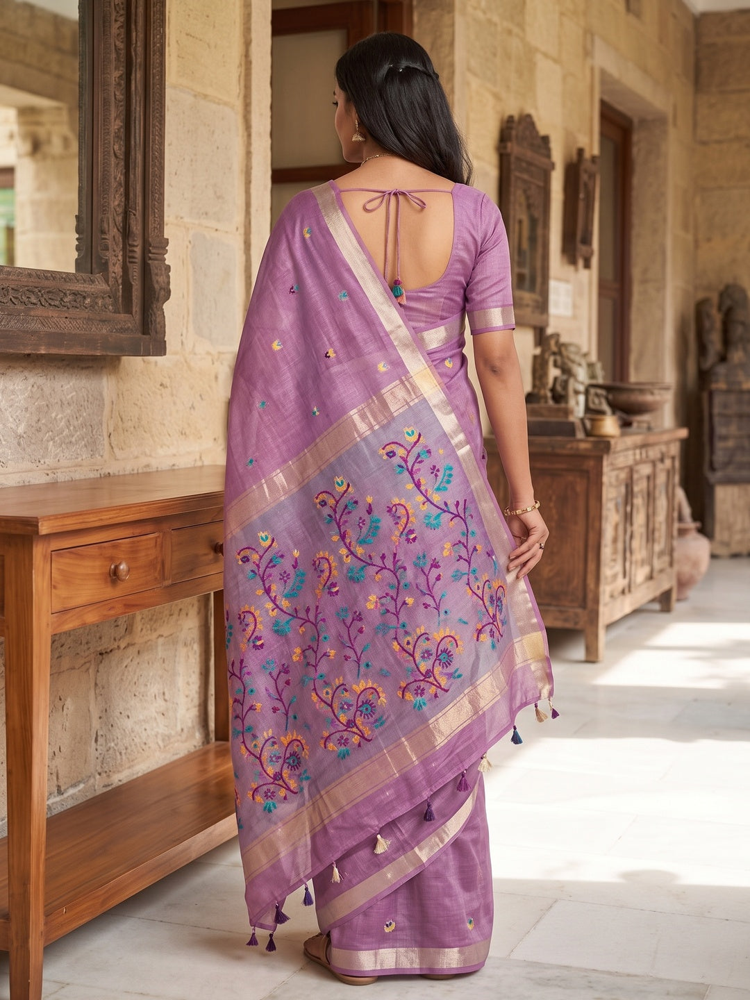 Peachmode Mauve Cotton Blend Jamdani Woven Saree - Image 3