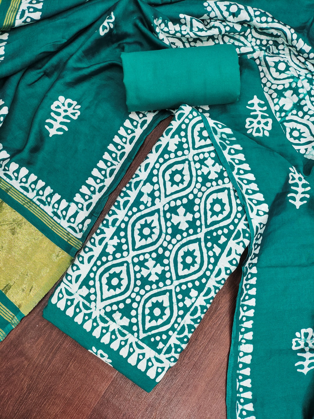 Peachmode Banarasi Cotton Rama Green Unstitched Dress Material - Image 5