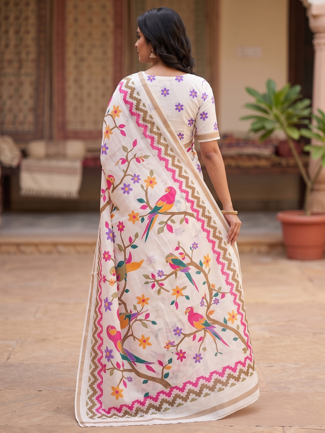 Peachmode Off White Digital Printed Mul Cotton Saree - Image 4