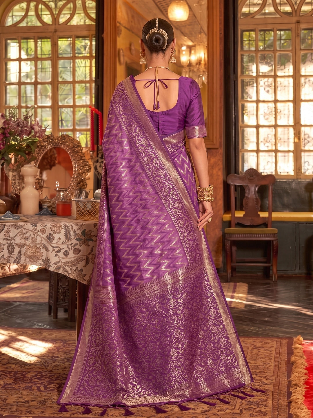 Peachmode Purple Silk Blend Woven Saree - Image 3
