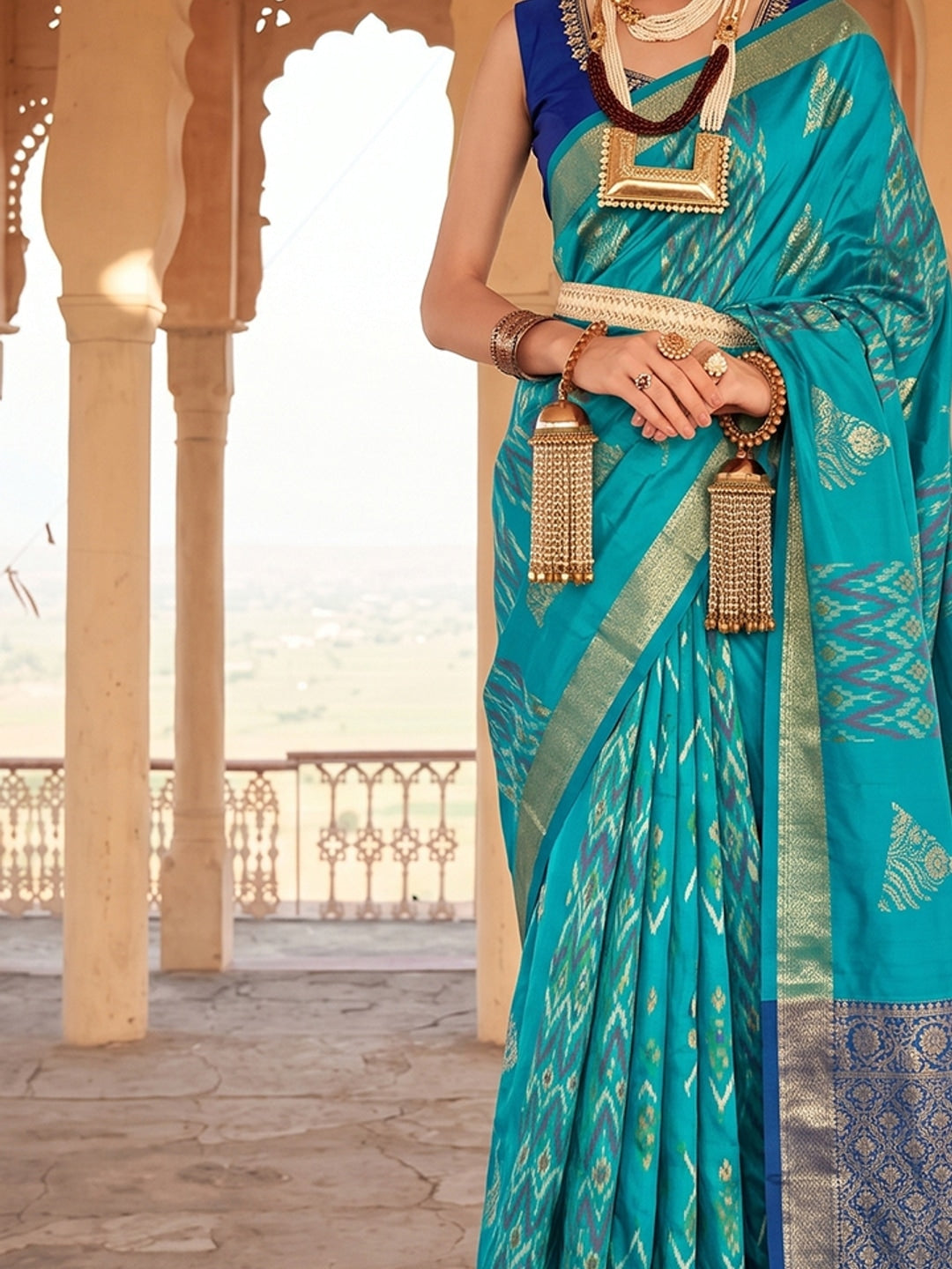 Peachmode Sky Blue Soft Silk Woven Saree - Image 5
