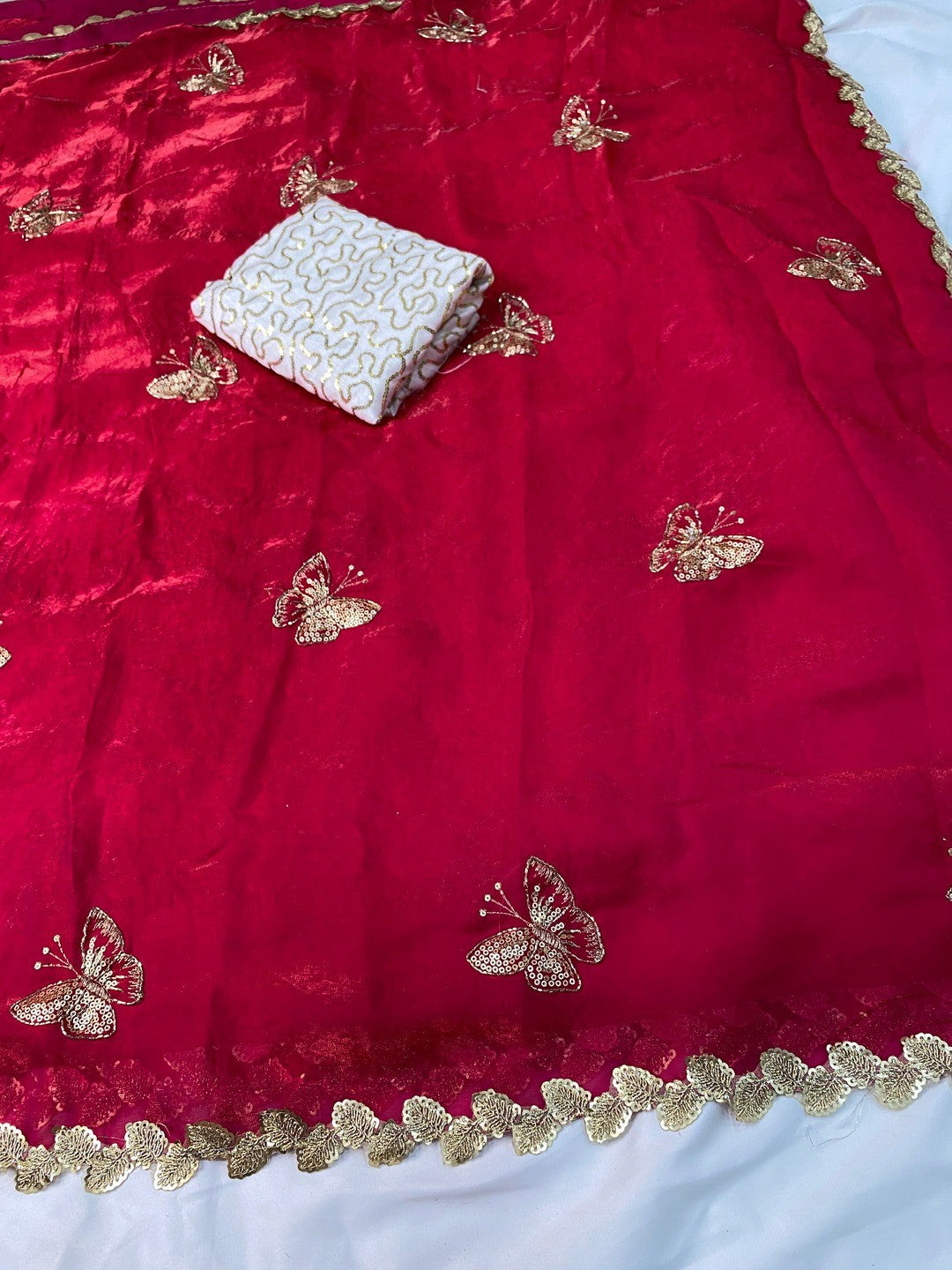 Peachmode Rani Pink Butterfly Sequin Embroidered Dual Shade Satin Saree - Image 5