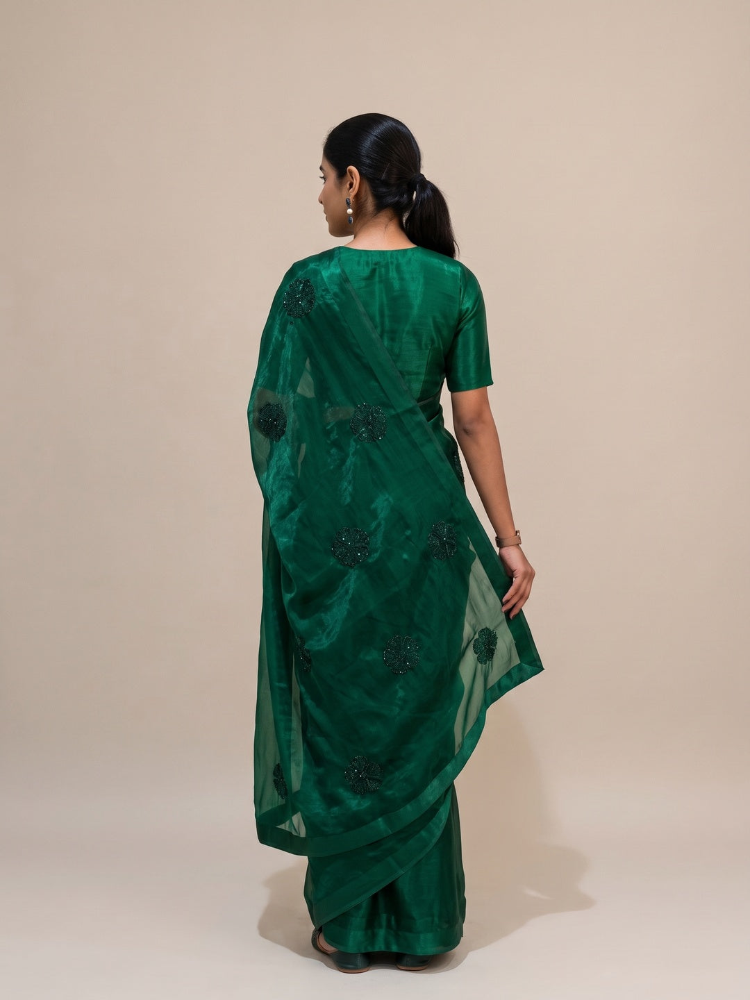 Peachmode Green Bead Embroidered Fandy Satin Saree - Image 5