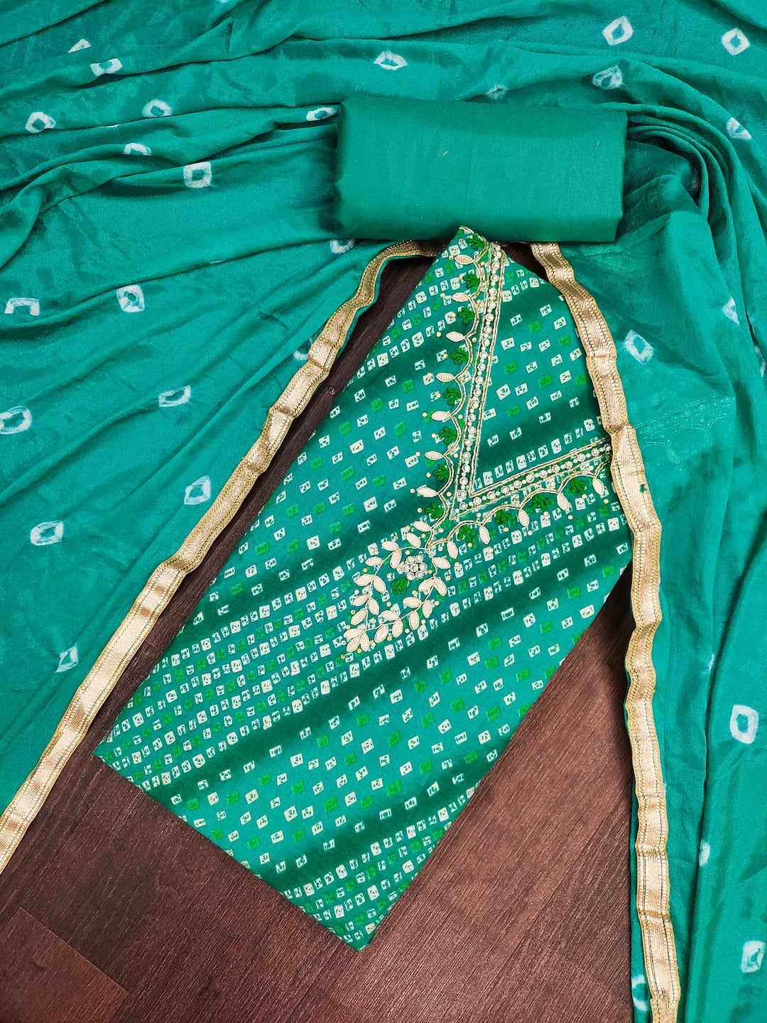 Peachmode Green Unstitched Dress Material - Image 3