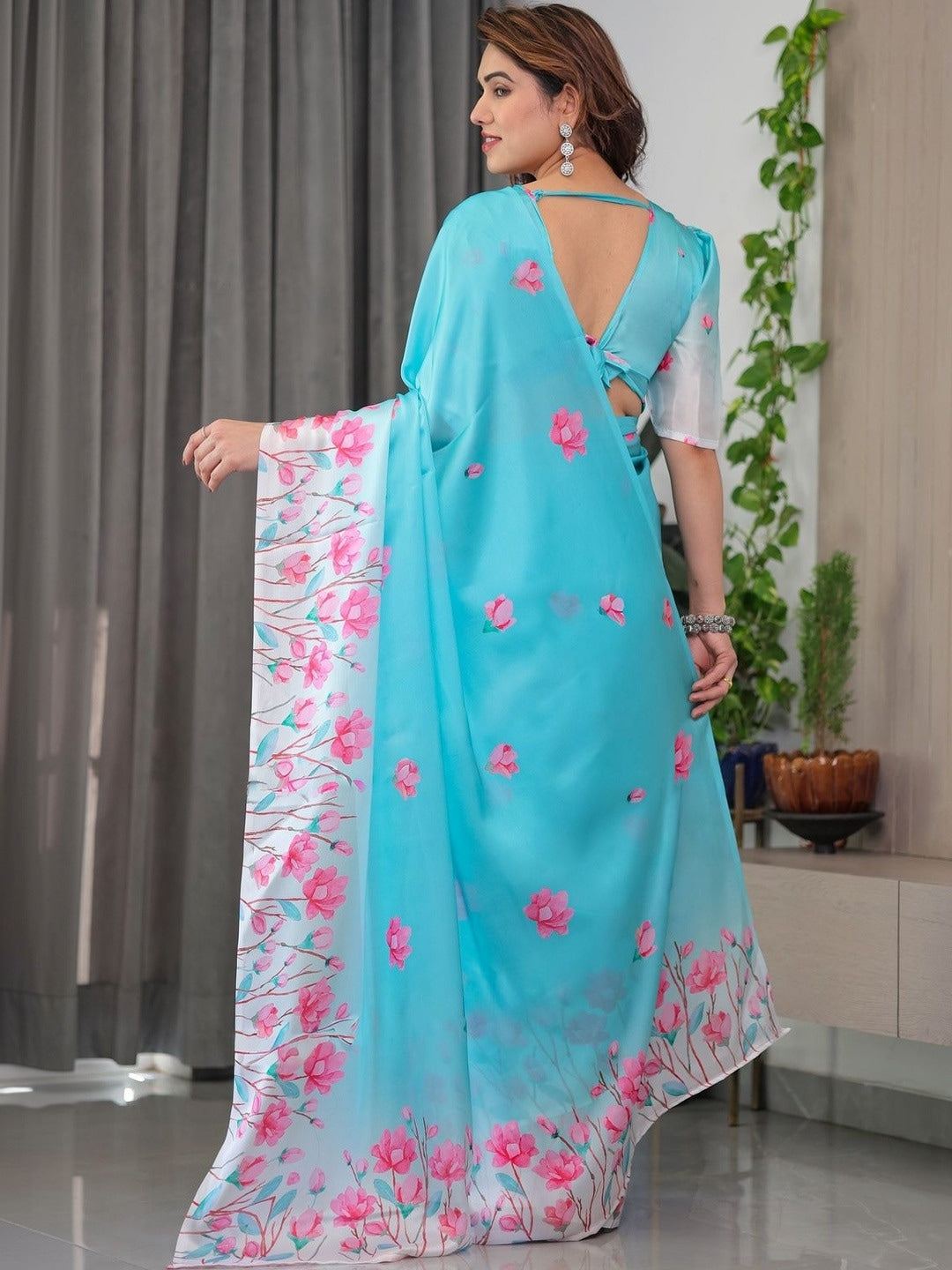 Peachmode Aqua Floral Print Soft Georgette Saree - Image 2