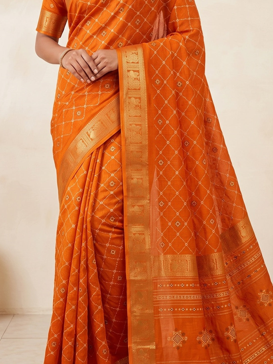 Rich Orange Dola Silk Saree with Blossoming Grid Pattern and Zari Trim - Image 2