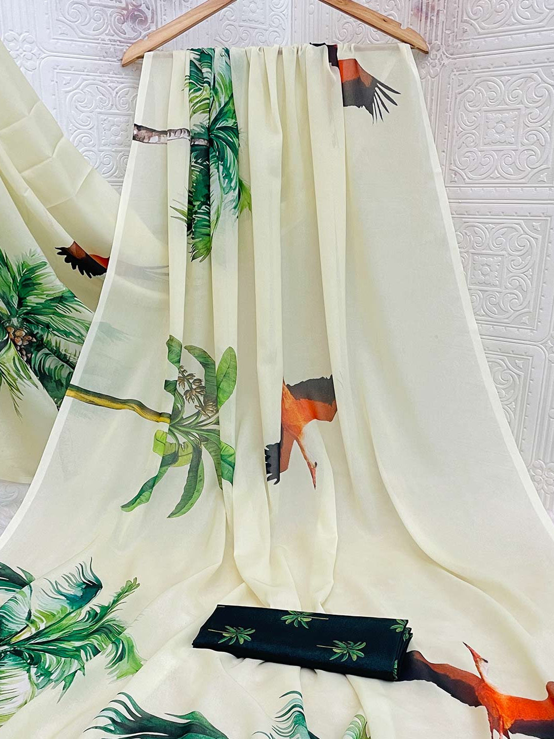 Cream Sparkle Star Georgette Saree Adorned With Tree & Bird Digital Prints - Image 3
