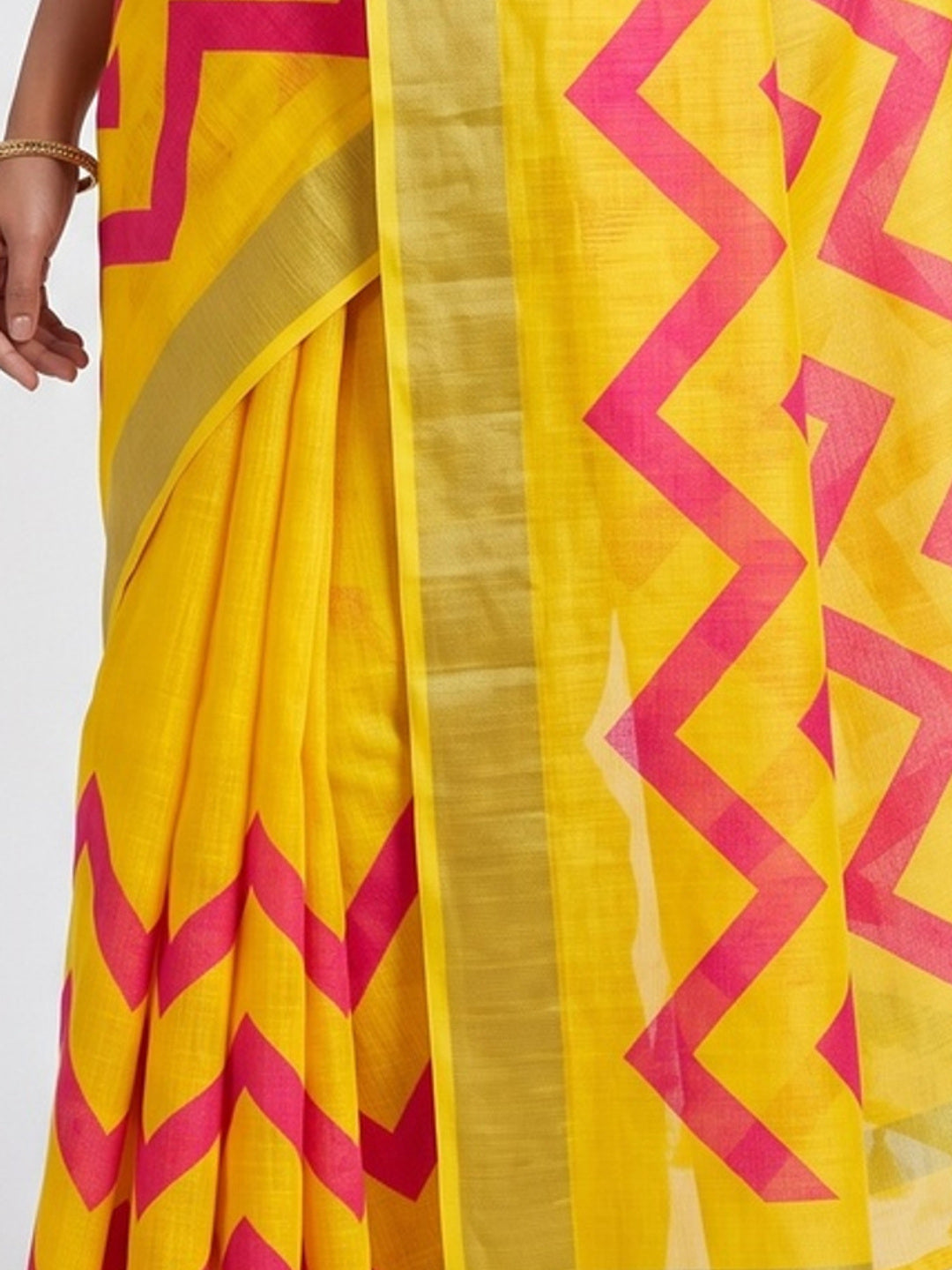 Yellow Soft Linen Saree with Artistic Print Detailing - Image 3