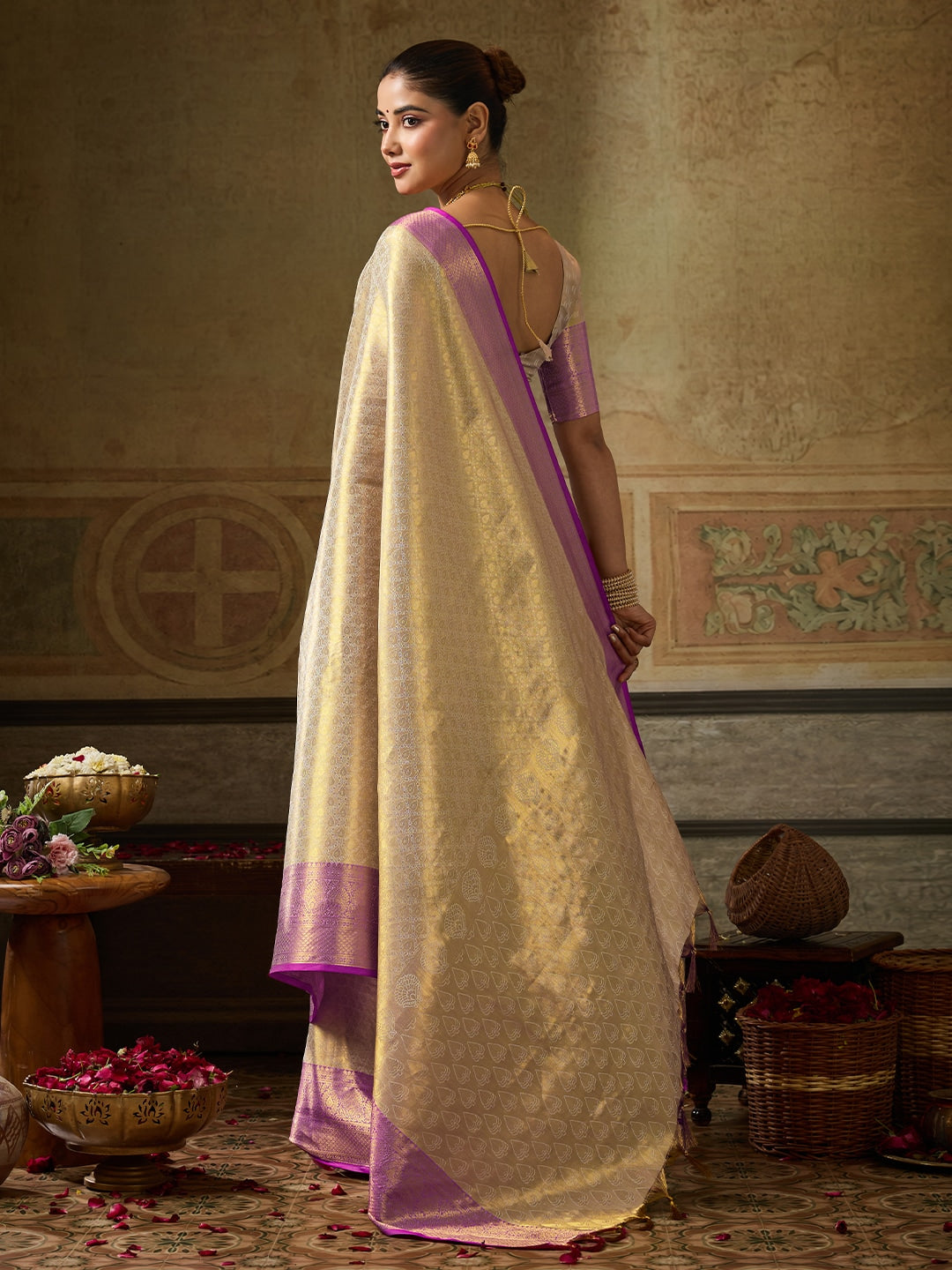 Peachmode Cream Kanchivaram Silk Woven Saree - Image 3