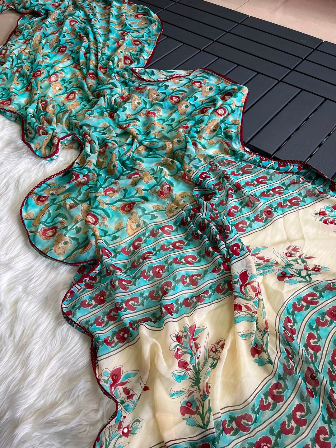 Peachmode Teal Mirror Work Printed Georgette Saree - Image 4