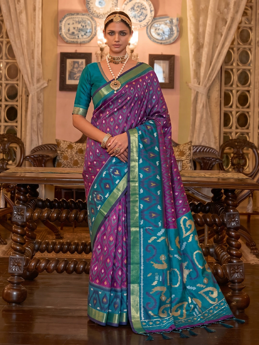 Peachmode Purple Soft Silk Woven Saree - Image 1