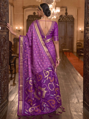 Peachmode Lavender Soft Silk Woven Saree - Image 2