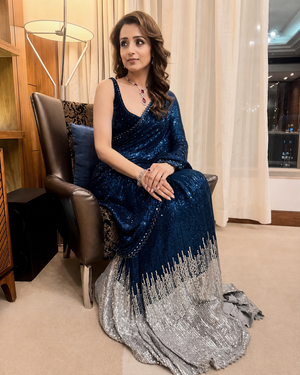 Peachmode Navy Blue Sequins Embellished Georgette Saree - Image 2
