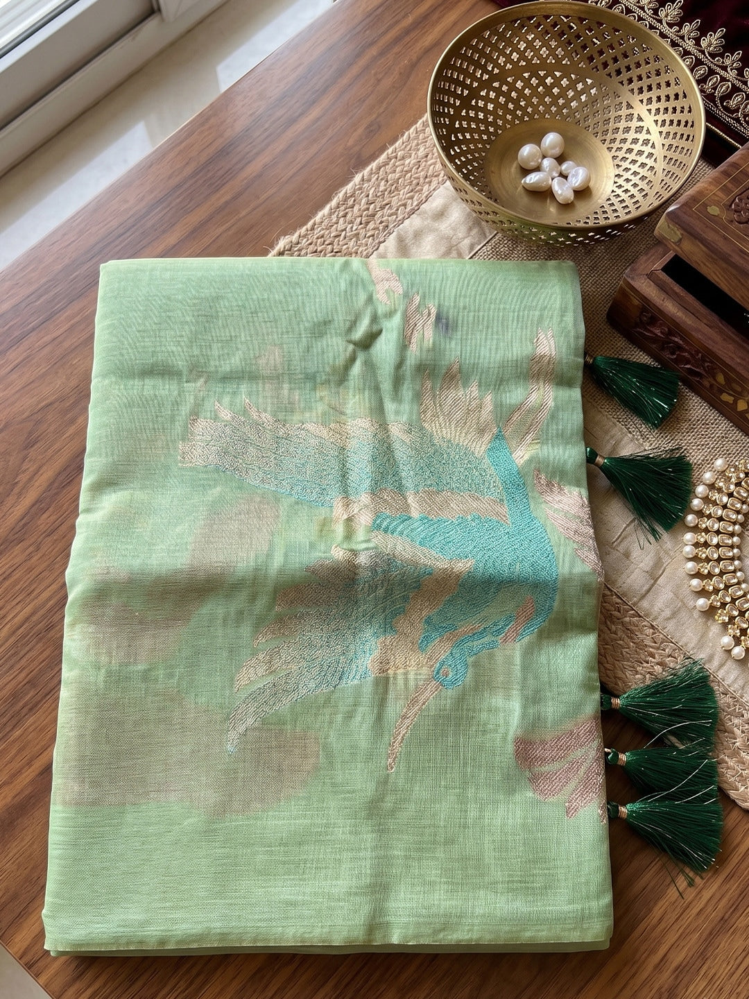 Peachmode Green Linen Cotton Woven Saree - Image 4