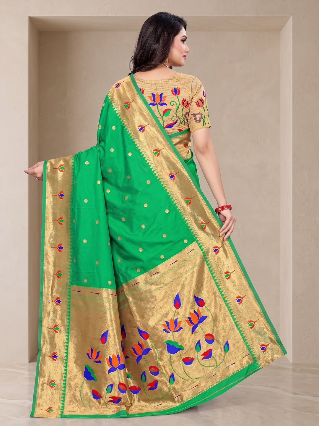 Peachmode Green Pure Silk Lotus Woven Saree - Image 5