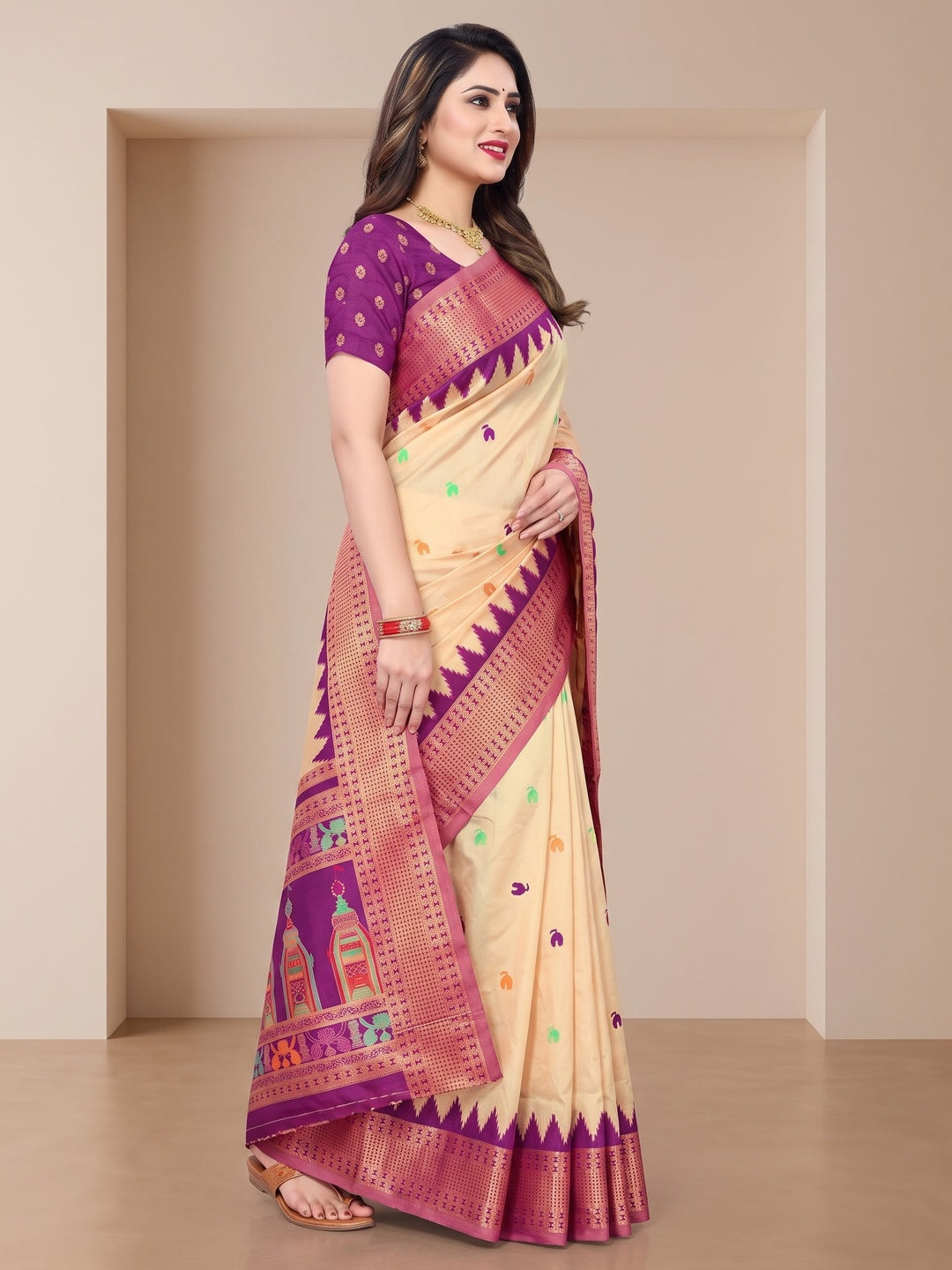 Peachmode Cream and Wine Pure Silk Kalash Woven Saree - Image 4