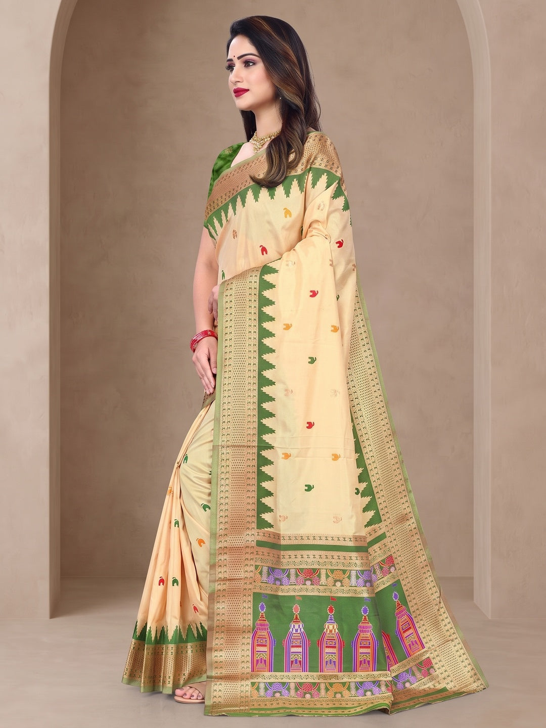 Peachmode Cream and Dark Green Pure Silk Kalash Woven Saree - Image 4