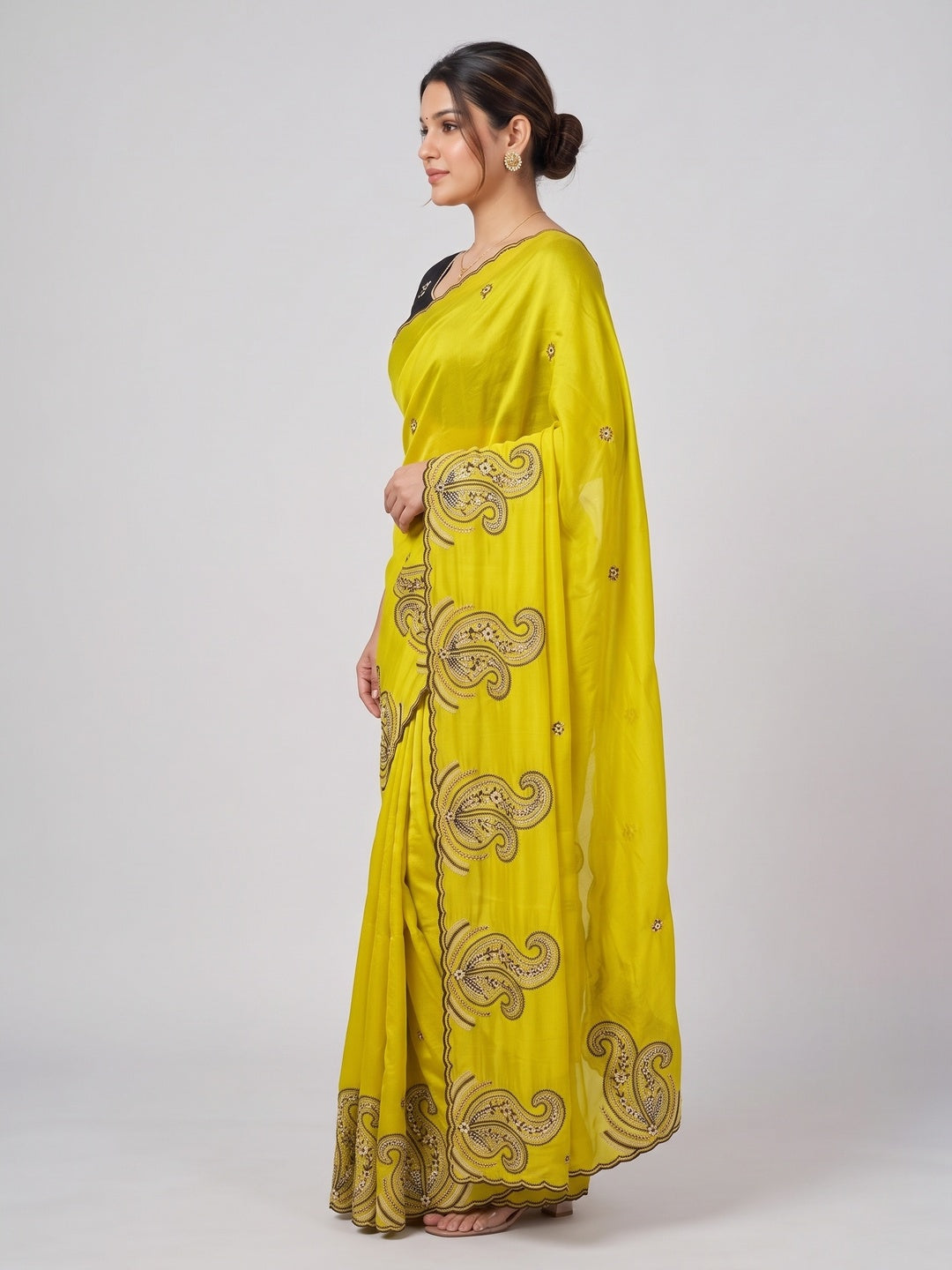 Peachmode Yellow Rangoli Silk Saree with Embroidered Border - Image 3