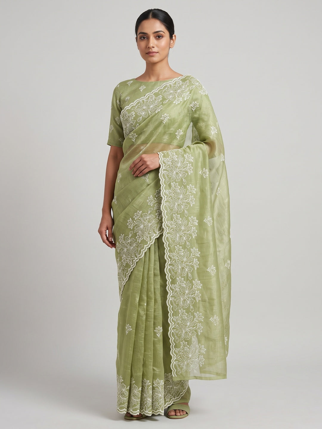 Timeless Green Floral Organza Saree with Embroidery for Parties - Image 1