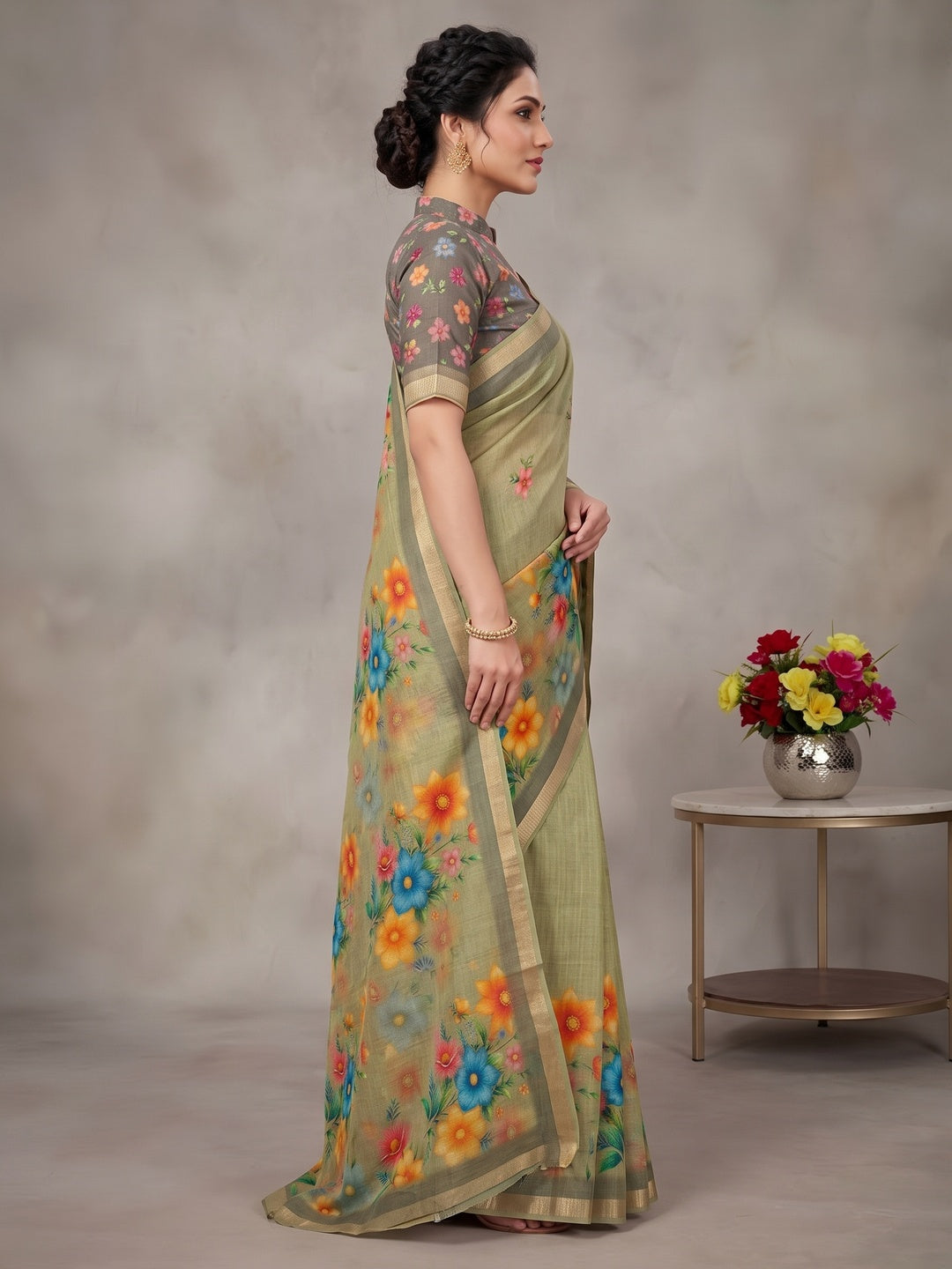 Elegant Green Linen Saree with Floral Print and Border Detail - Image 3