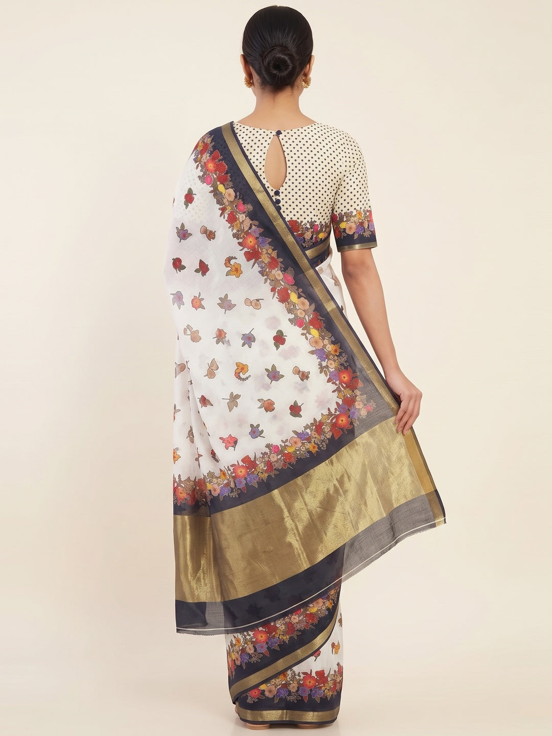 White Floral Digital Print Chanderi Cotton Saree Enhanced With Charming Zari Weaving Border - Image 2