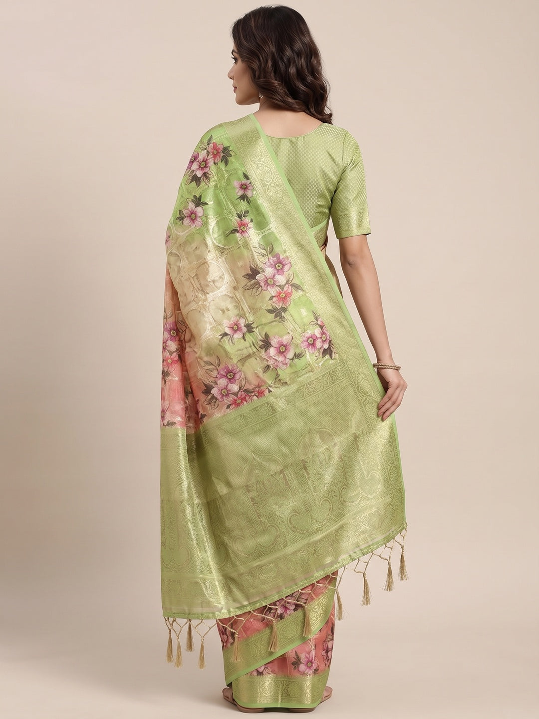 Charming Green & Pink Floral Zari Weaving Silk Blend Saree With Digital Printed - Image 2