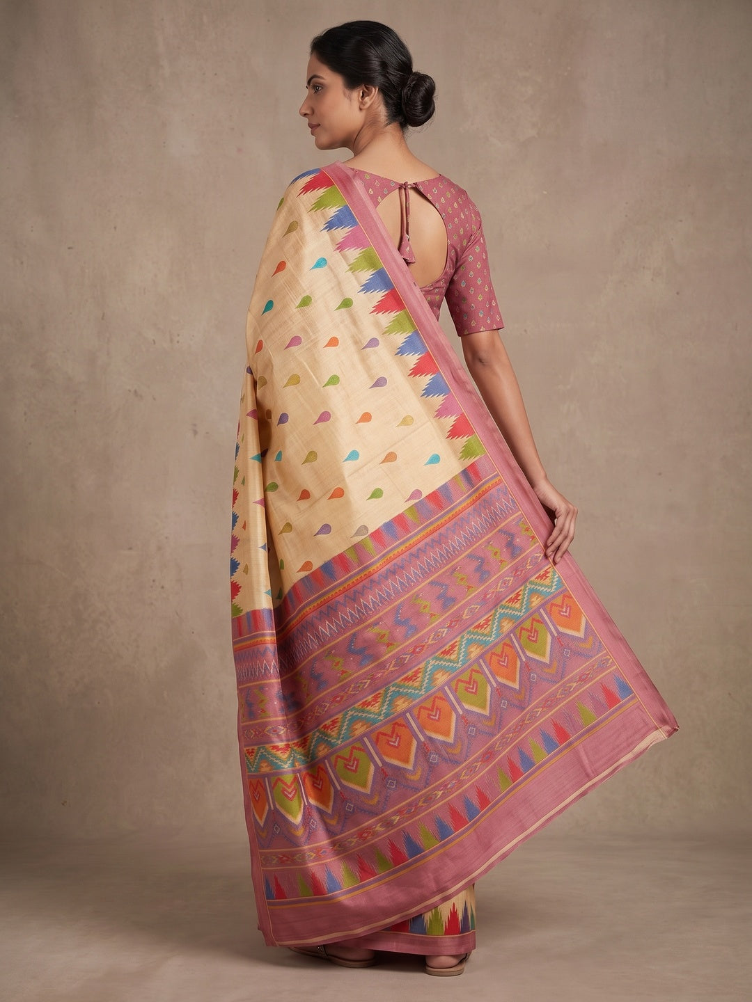 Peachmode Cream Multicolor Buti Printed Tussar Silk Saree - Image 4