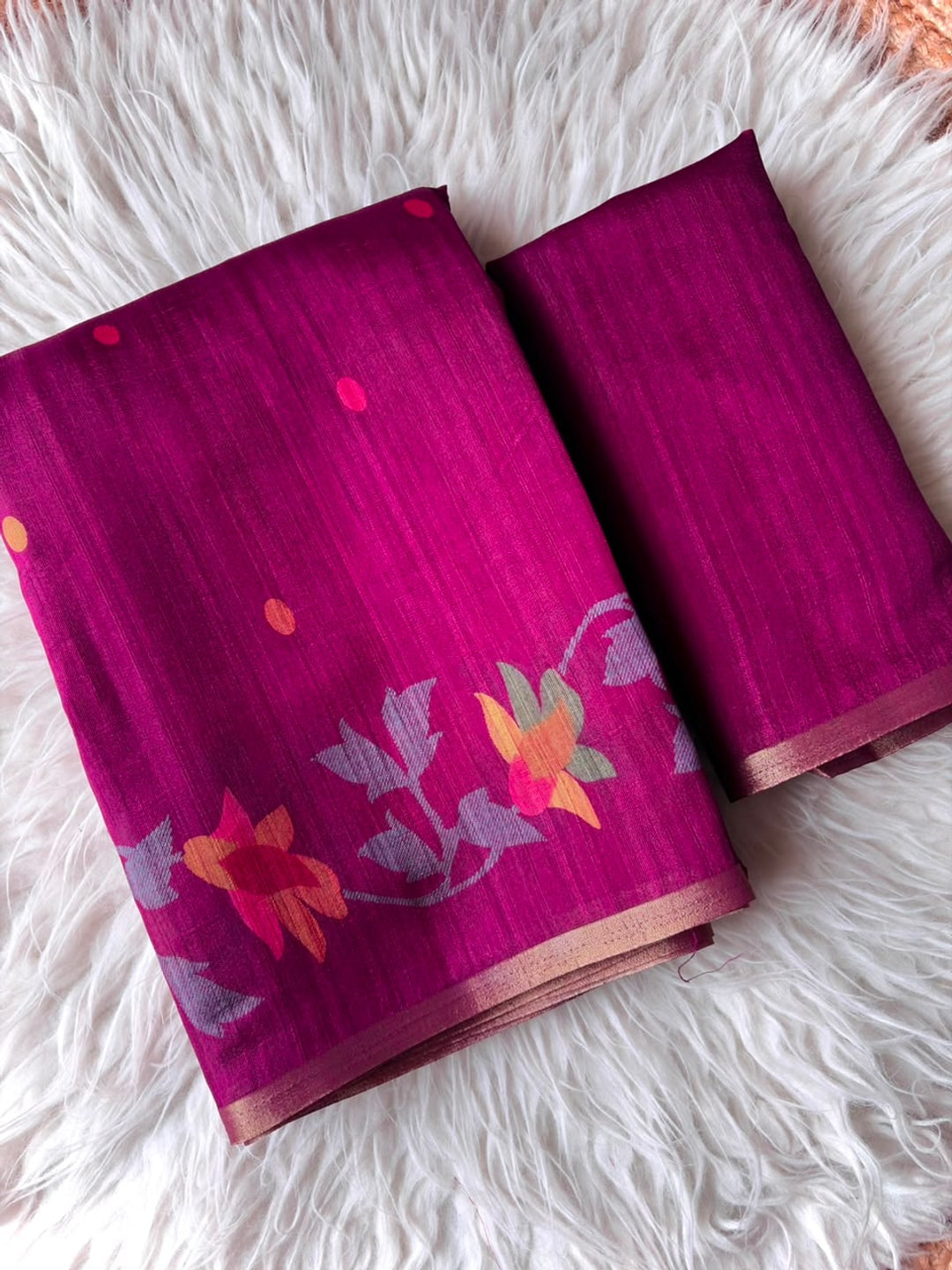 Peachmode Wine Woven Floral Cotton Silk Saree - Image 4