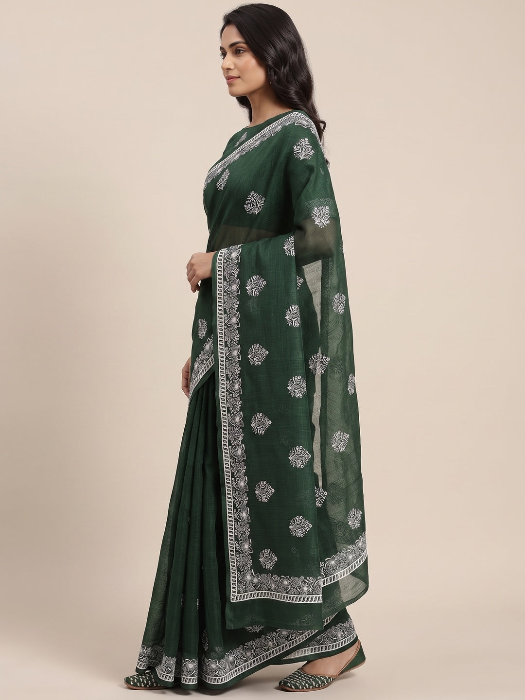Elegant Dark Green Kota Doria Saree with Intricate Floral Embroidery Detailing - Image 3