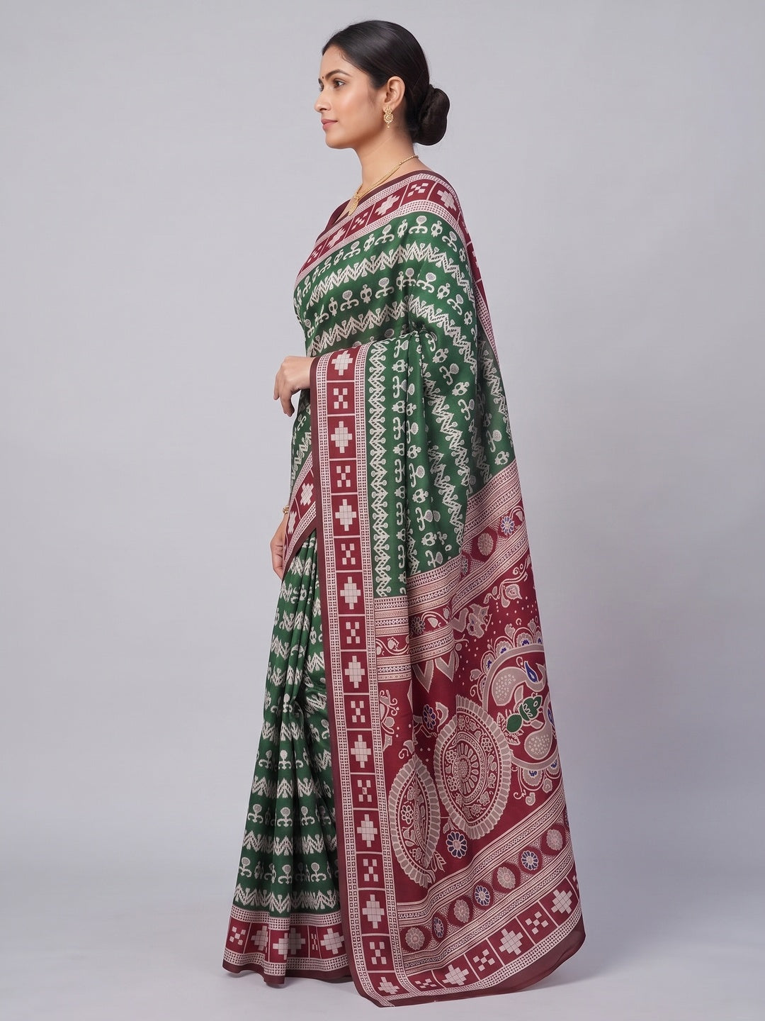 Green Weaving Cotton Silk Saree With Contrasting Floral & Peacock Design Pallu - Image 4