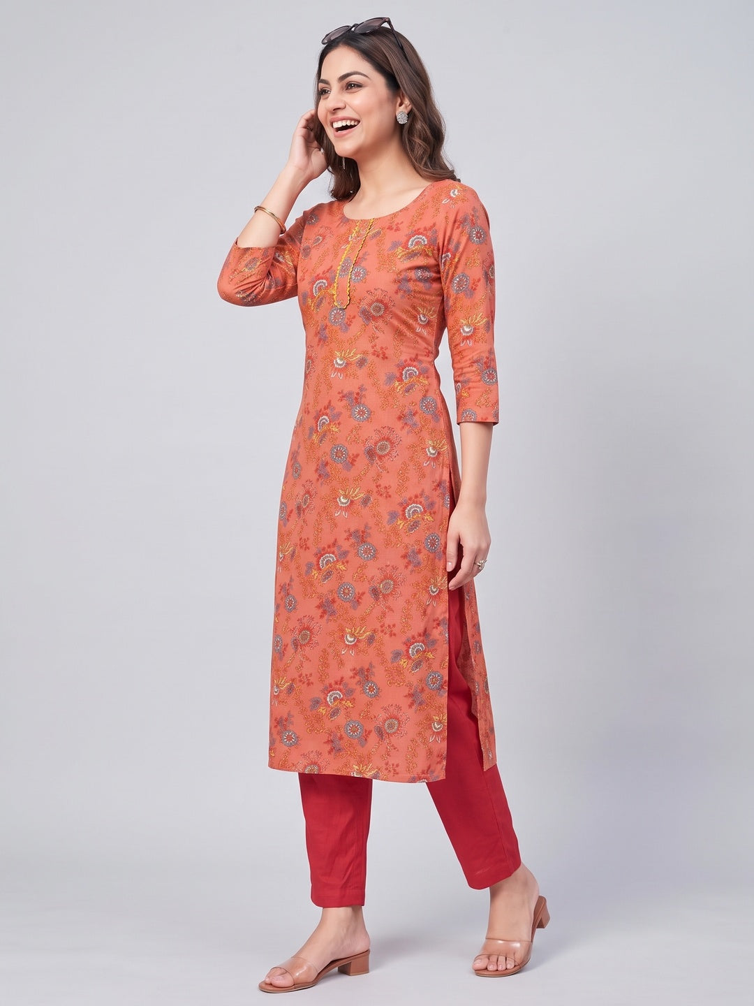 Peach Floral Printed Cotton Blend Kurti - Image 5