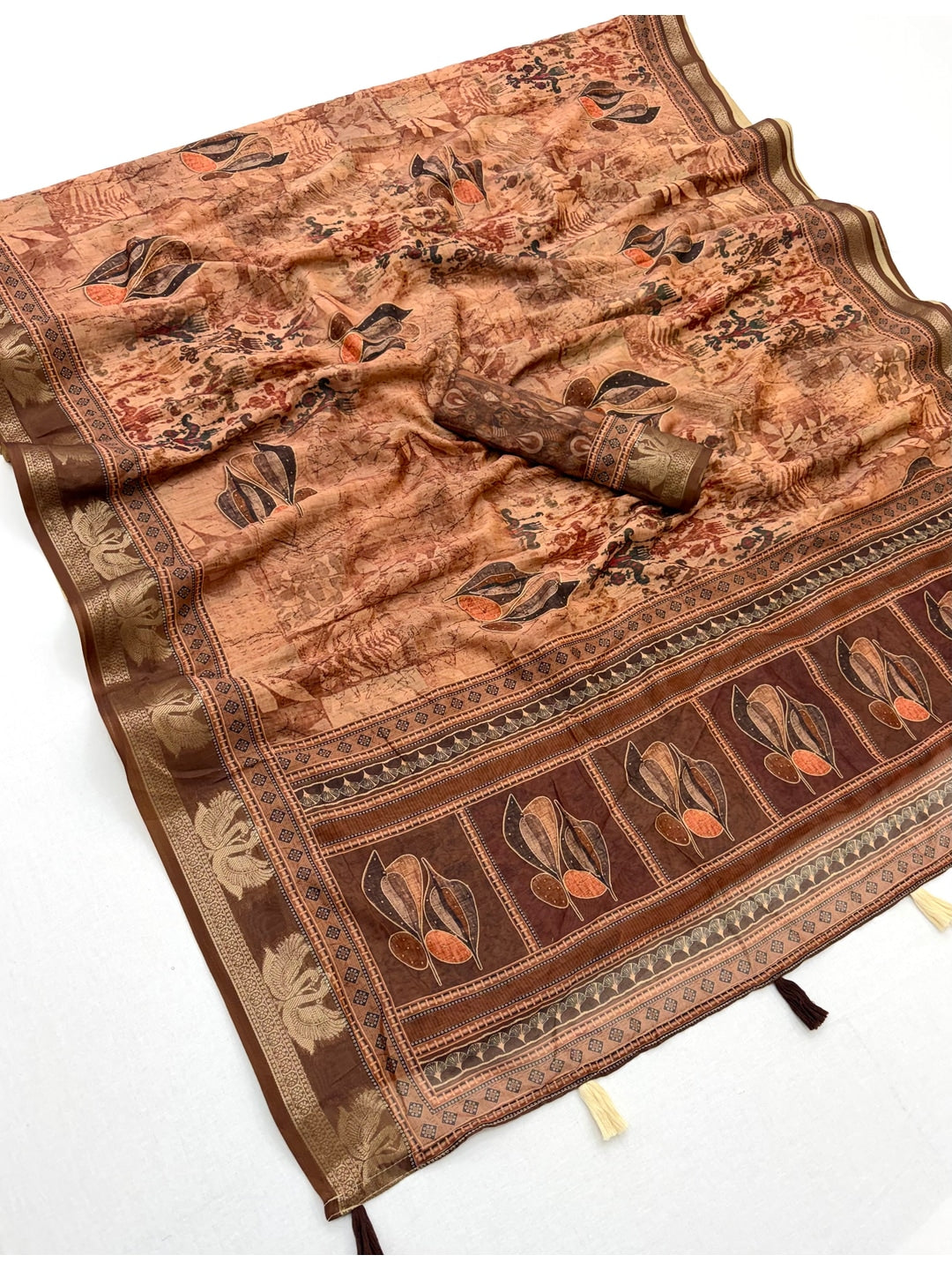 Peachmode Brown Leaf Printed Cotton Saree - Image 3