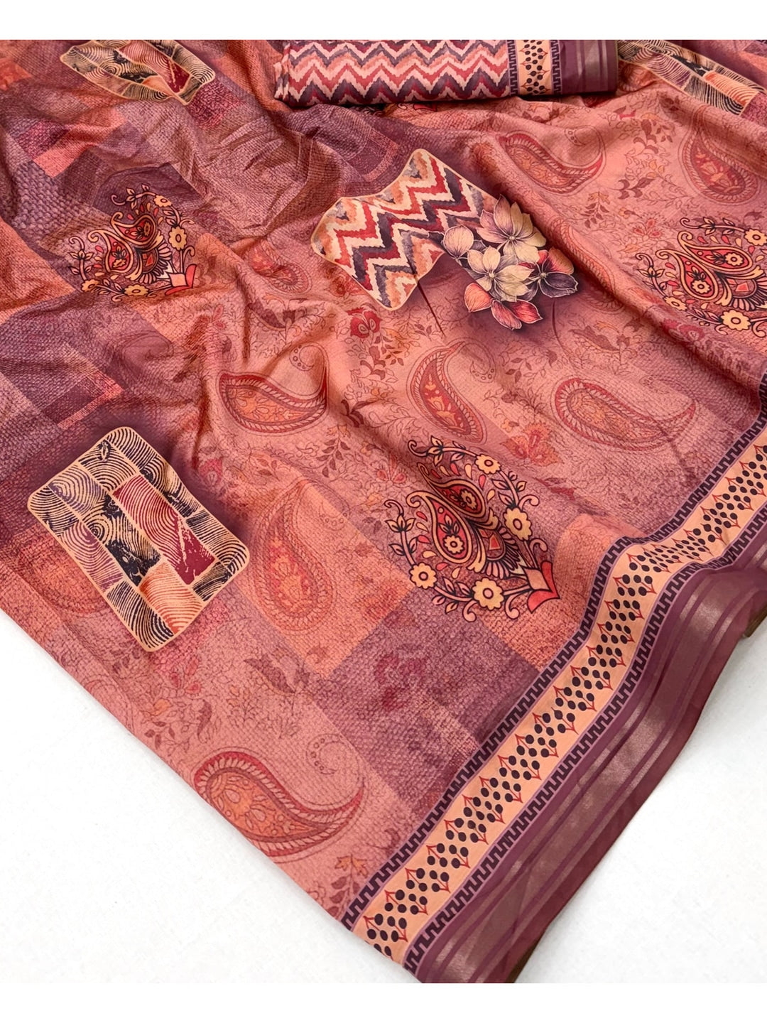 Peachmode Pink Patchwork Paisley Printed Art Silk Saree - Image 5